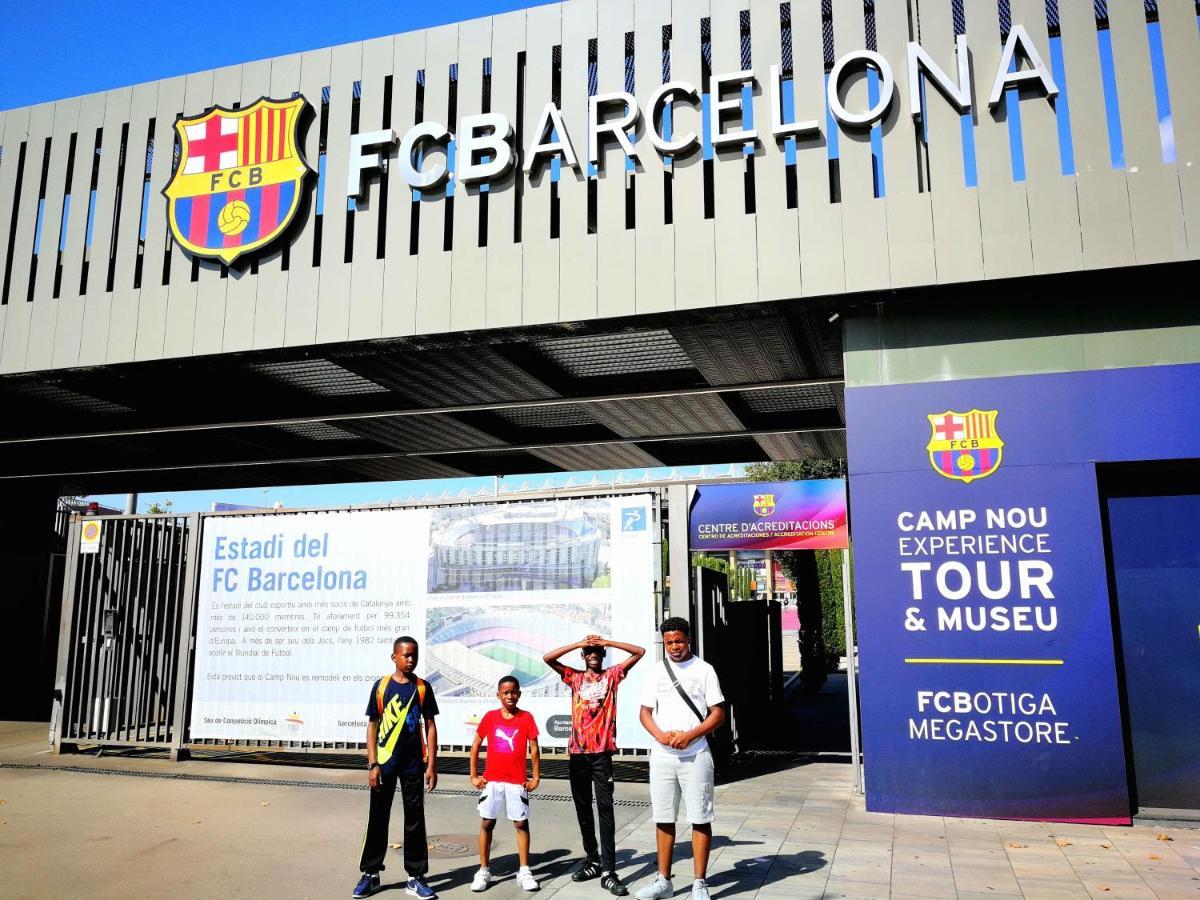 Subway Station Apartment Near Camp Nou L'Hospitalet de Llobregat Eksteriør bilde