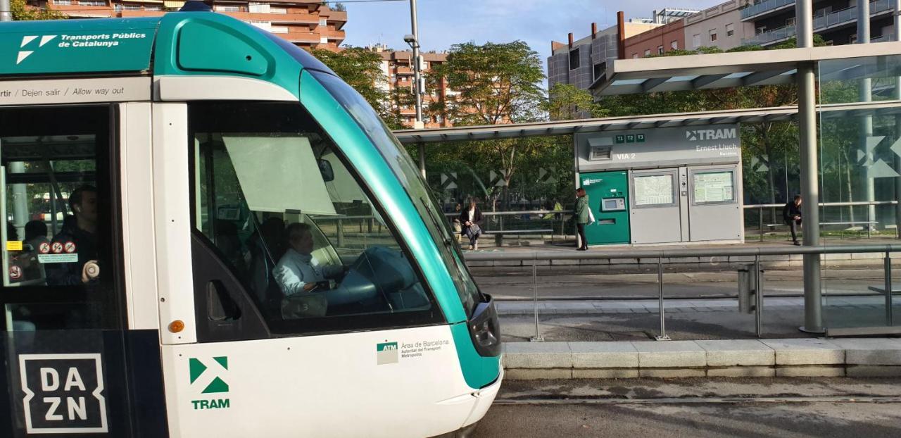 Subway Station Apartment Near Camp Nou L'Hospitalet de Llobregat Eksteriør bilde