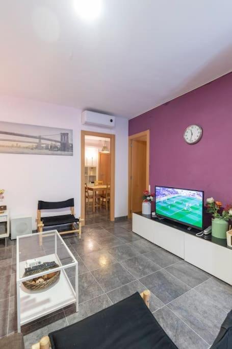 Subway Station Apartment Near Camp Nou L'Hospitalet de Llobregat Eksteriør bilde